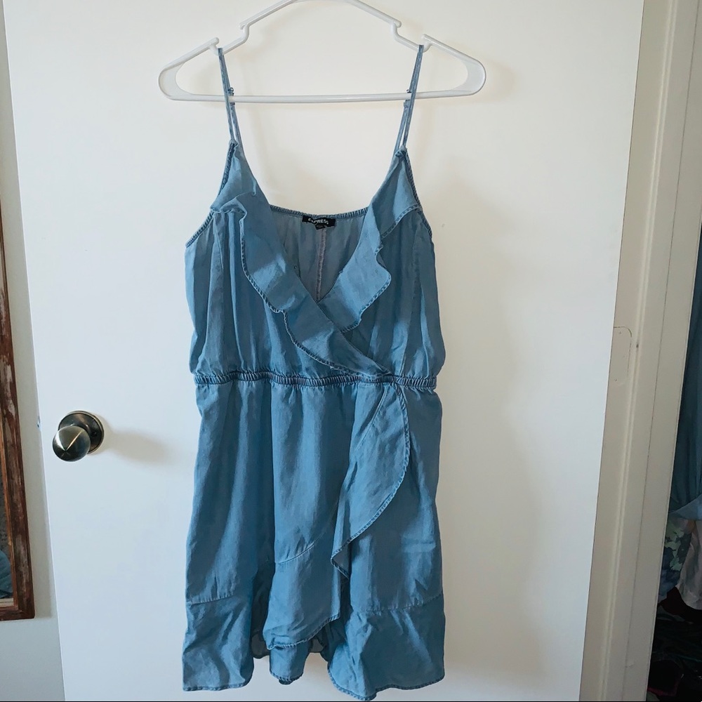 Express ruffle dress
